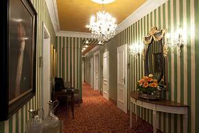Hotel City House