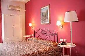 Hotel Alex