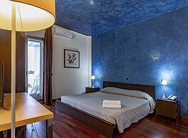 Albatros Hotel