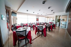 Albatros Hotel
