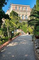 Excelsior Palace Hotel