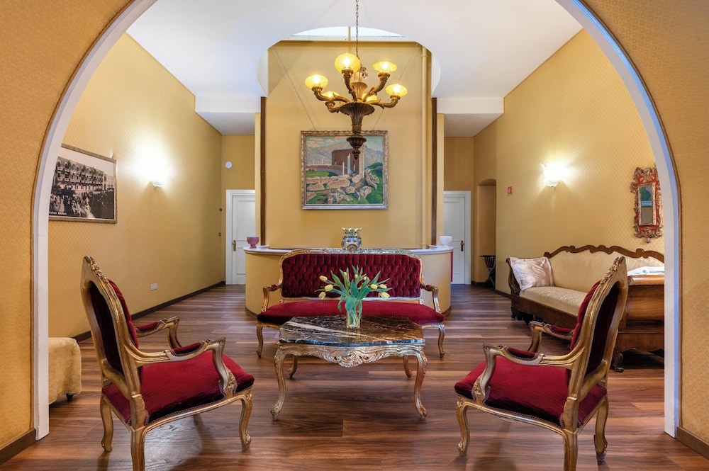 Excelsior Palace Hotel