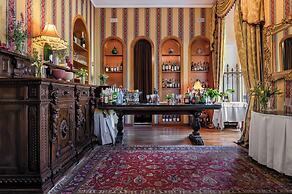 Excelsior Palace Hotel