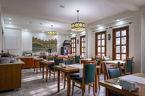 Argos Hotel