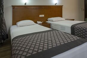 Argos Hotel