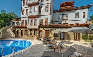 Argos Hotel