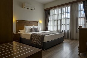 Argos Hotel