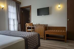 Argos Hotel
