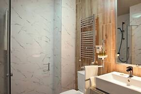 Zeus Essence Bucharest, Trademark Collection by Wyndham