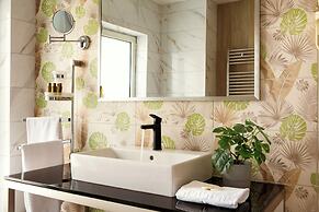 Zeus Essence Bucharest, Trademark Collection by Wyndham