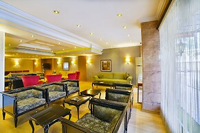 Hotel Grand Emin