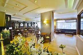 Hotel Grand Emin