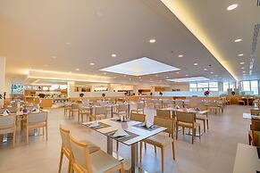 SBH Monica Beach Hotel