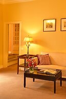 Pousada Convento de Evora - Historic Hotel