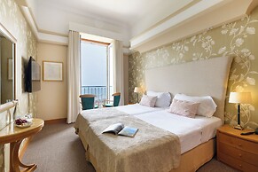 Pousada de Viana do Castelo - Historic Hotel