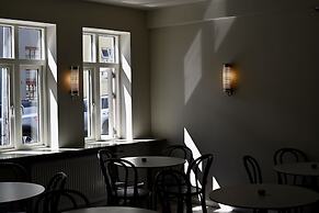 Hotel Local 101