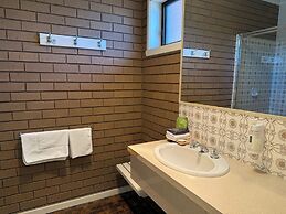 Parkview Motor Inn