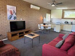 Parkview Motor Inn