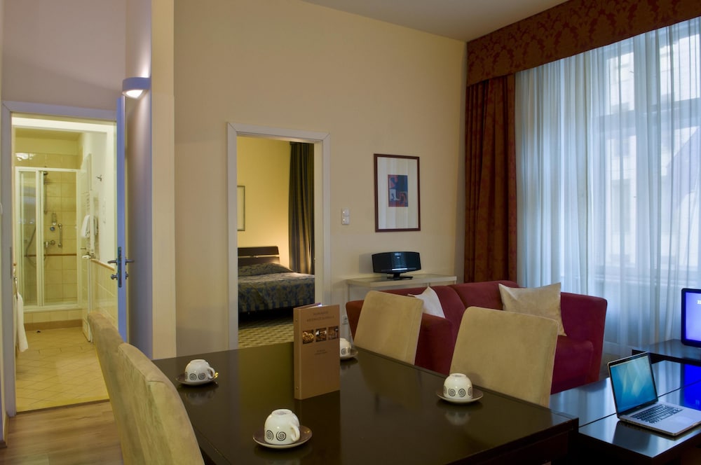 Mamaison Residence Izabella Budapest