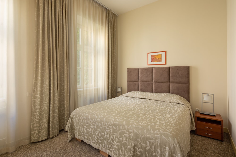 Mamaison Residence Izabella Budapest