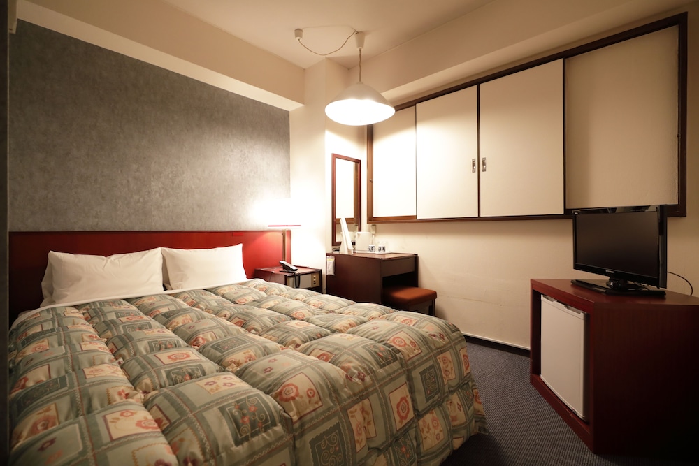 Tokyo Inn