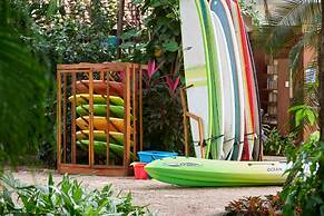 Capitán Suizo Beachfront Boutique Hotel