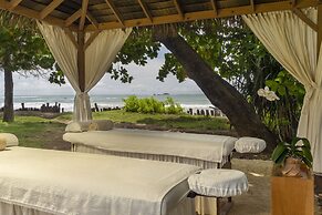 Capitán Suizo Beachfront Boutique Hotel