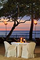 Capitán Suizo Beachfront Boutique Hotel