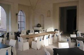 Ksar Char-Bagh