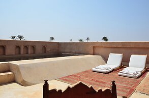 Ksar Char-Bagh