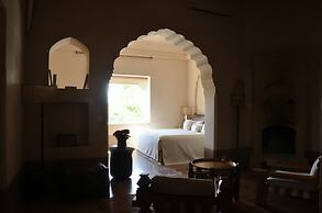 Ksar Char-Bagh