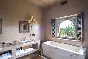 Ksar Char-Bagh
