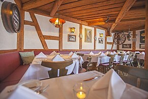 Waldhorn Hotel