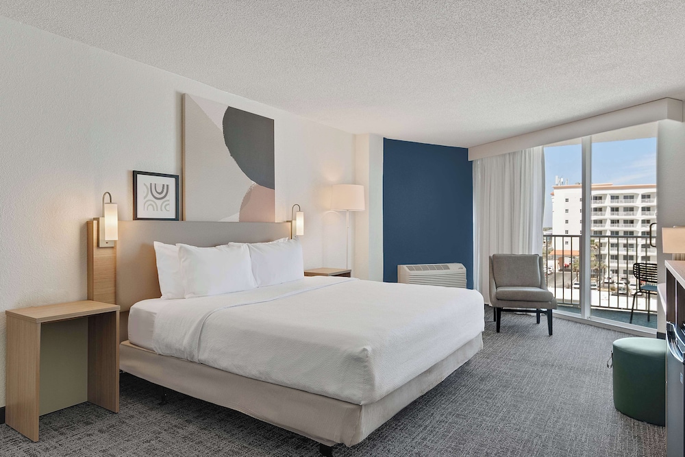 Spark by Hilton Ormond Beach Oceanfront