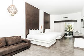 Bahia Hotel & Beach House