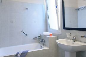 Sea Breeze Apartments Chios