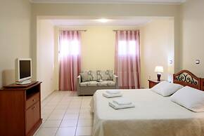 Sea Breeze Apartments Chios