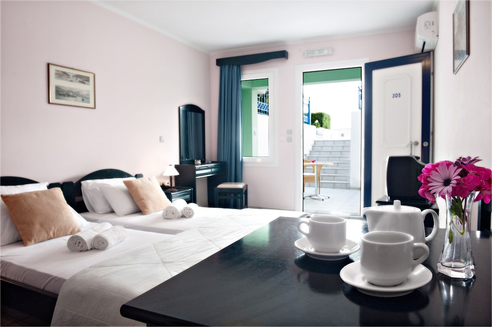 Sea Breeze Apartments Chios