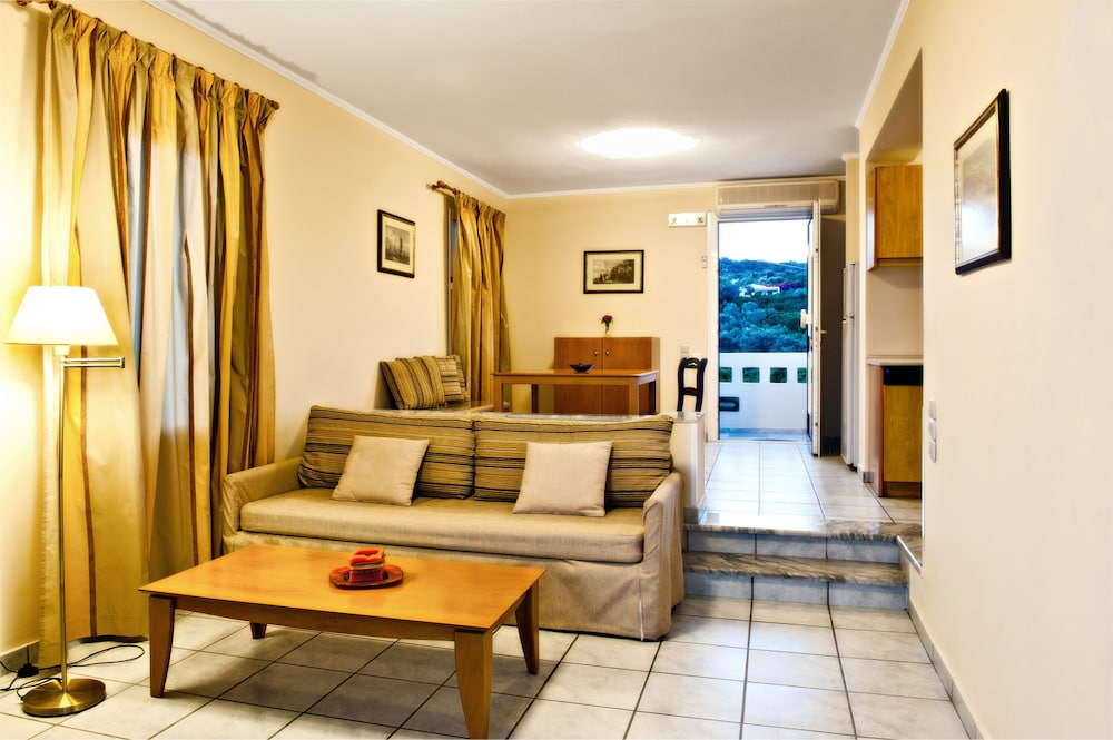 Sea Breeze Apartments Chios
