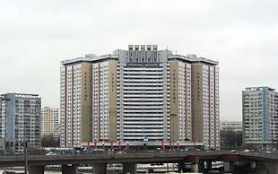 Hotel Salut