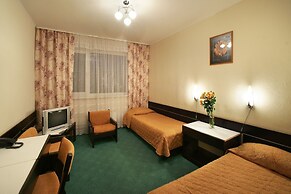 Hotel Salut
