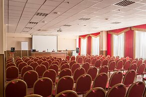 Hotel Salut