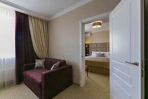 Hotel Salut