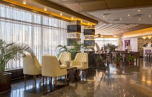 Hotel Salut