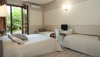 Hotel Monti