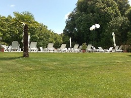 Hotel Monti