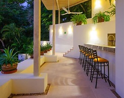 Hotel Ixzi Plus