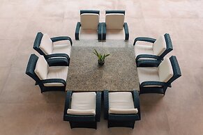Hotel Ixzi Plus
