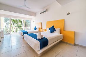 Hotel Ixzi Plus
