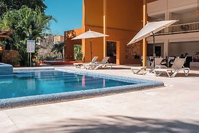 Hotel Ixzi Plus
